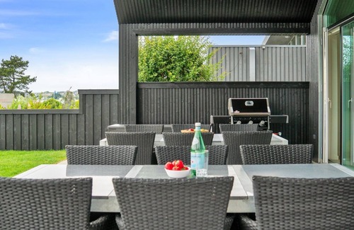 Vibæk Strand House | "Straale" - 50m from the sea by Interhome