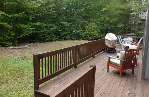 Pocono Pines House | Strand Lake House - 12 comfortable places to sleep - Great Skiing