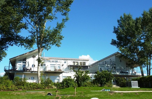 Mirow Apartment | Strandläufer Classic 101 - Apartment mit Sitzecke für 2 Personen im Aparthotel