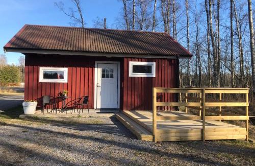 Vargon Cabin | Strandnära Stuga Vänersnäs