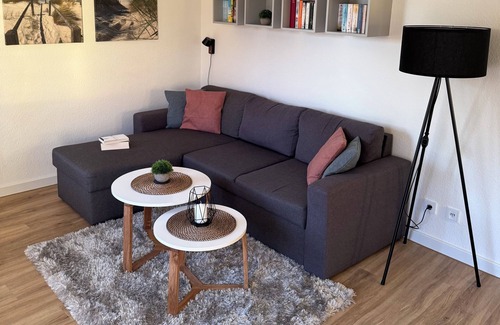 Graal Mueritz Apartment | Strandstrasse 28, 400m to the beach, quiet and sunny, 2 rooms 43sqm, ideal for couples