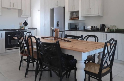 Paternoster House | Strandveldt House Paternoster