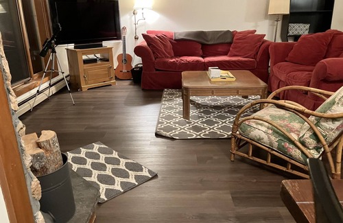 Stratton Mountain Condo | Stratton Mountain/2 BR/2BA Ski in/Ski out Condo at Obertal C Bldg