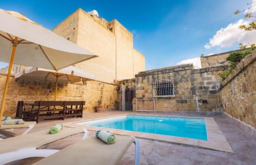 Zejtun Villa | Strawberry Hills