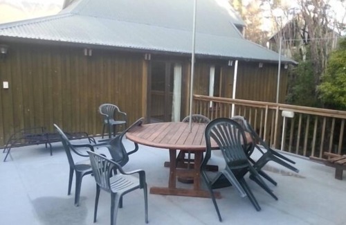 St. Arnaud House | Streets Retreat, St Arnaud