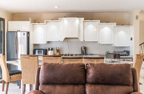 Cabo Bello Villa | Striking Ocean View with huge Pool - walk to Beach