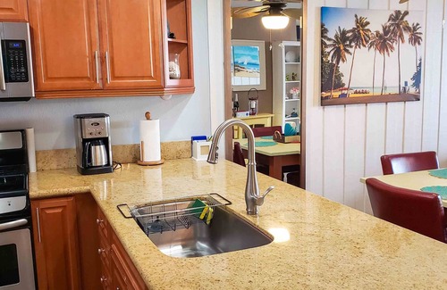 Townsite Condo | STRIKING OCEAN VIEW D210 FACING OCEANSIDE PIER
