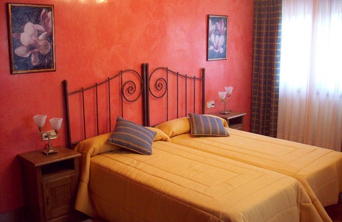 Genevilla House | Stroll through its beautiful landscapes and enjoy tranquility