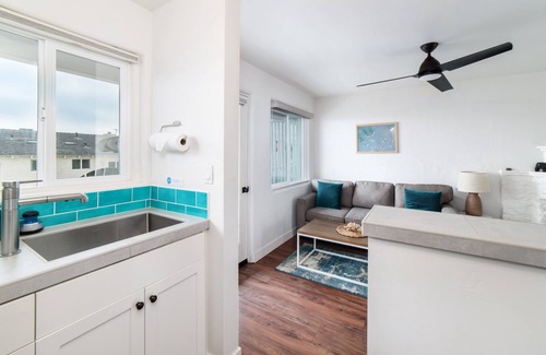 Oceanside Condo | 🐬 Stroll to the Beach from Pacific Villas #5