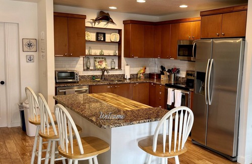 Stuart House | Stuart Splash Pool Home; near Downtown Stuart & Hutchinson Island Beaches 🏖