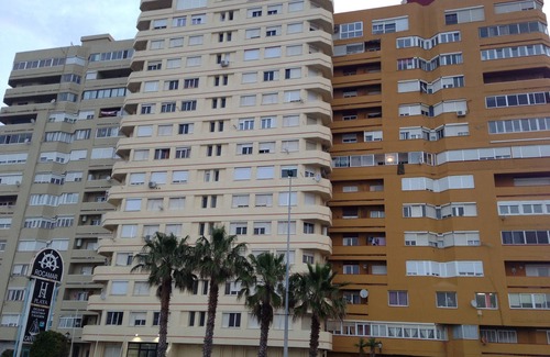 La Linea de la Concepcion Apartment | Studio with terrace and spectacular views