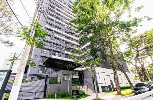 Sao Paulo Apartment | Studio Novo Completo - Cidade Jardim. Wifi/piscina/ótima Localização/lavanderia