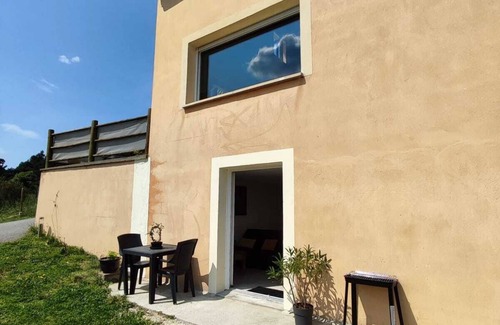 Saint-Etienne-de-Lugdares Apartment | Studio en Montagne Ardéchoise