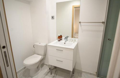 Le Pin Apartment | Studio 1-2 pers - Aéroport CDG , Paris, Parc Expo Villepinte - A L'Ombre du Pin "10"