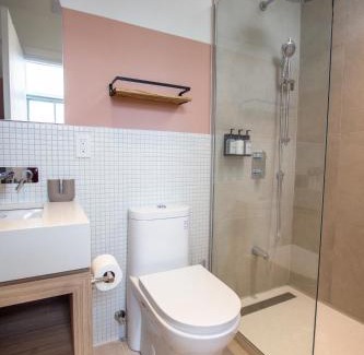 Plateau Mont Royal Apartment | Studio #18 - Self Check-In - Plateau - St-Denis