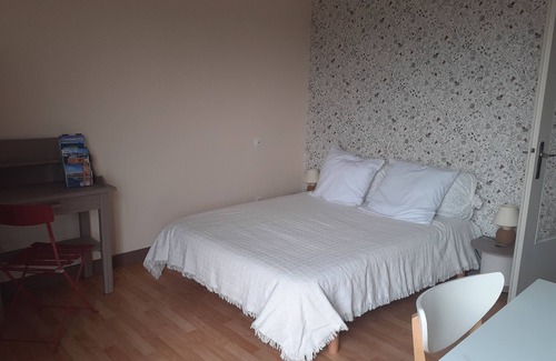 Blois Apartment | Studio 2/3 Pers - à 2 pas de la Loire - Balcon - Parking Privé - Box Vélos - 2