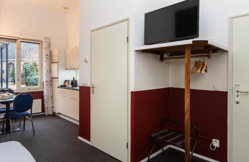 Blokzijl Apartment | Studio #2 in Historical Center of Blokzijl