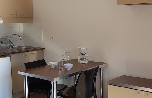 Selonnet Apartment | studio 2 pmr - résidence les blanches provençales