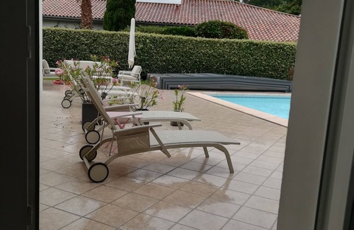 Bassussarry Apartment | Studio 30m2 - Pool - On Golf - Prox. Biarritz/Bayonne beaches