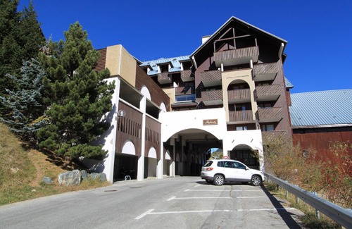 Les Deux Alpes Apartment | Studio 4/6pers, Terrasse, Jardinet, vue Imprenable sur la Muselle.50m des Pistes