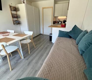 Agnieres-en-Devoluy Apartment | STUDIO 4 PERS SUD - L'Etoile des Rennes - Superdevoluy PIED DES PISTES