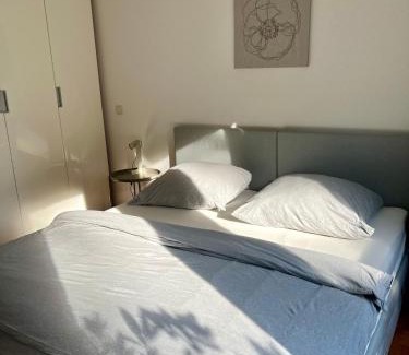 Golzheim Apartment | Studio 5 min zur Messe und Arena, 10 min zur Innenstadt