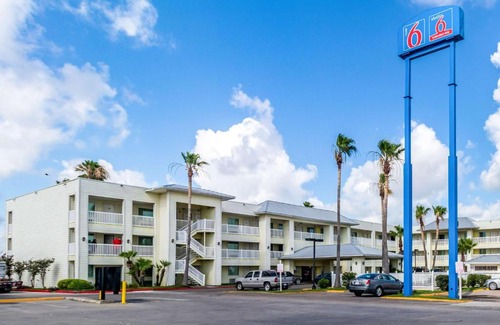 Northwest Corpus Christi Hotel | Studio 6-Corpus Christi, TX - North
