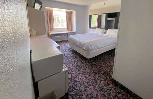 McAlester Hotel | Studio 6 Mcalester, Ok - South