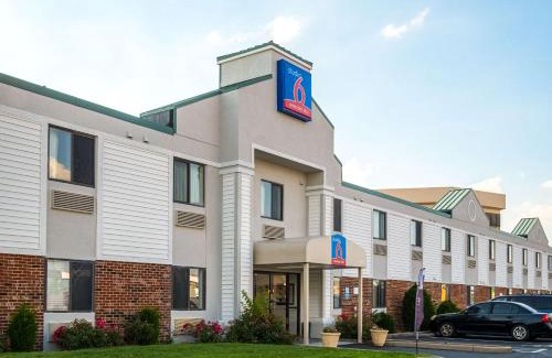 Miamisburg Hotel | Studio 6-Miamisburg, OH - Dayton
