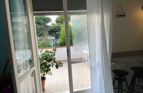 Lido degli Estensi Apartment | Studio apartment on the main avenue of Lido degli Estensi a few meters from the sea
