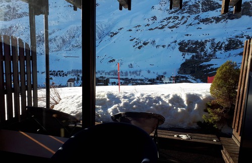 Cervinia Apartment | Studio apartment with direct access to the slopes, fabulous views, 4 beds