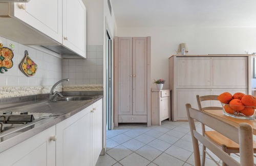 Bonalaccia-Filetto Apartment | Studio Apartment 'Monolocale Dolores' with Shared Pool, Wi-Fi and Air Conditioning