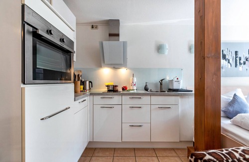 Hemmingstedt Apartment | Studio Apartment 'Alte Tischlerei Hemmingstedt' with Private Terrace, Shared Garden and Wi-Fi