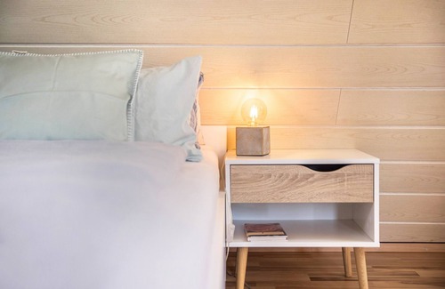 Albstadt Apartment | Studio Apartment 'Allerliebst' with Private Terrace and Wi-Fi