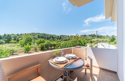 Agios Georgios Pagon Apartment | Studio Apartment "Angel's Studio 2" with Mountain View, Balcony & Wi-Fi