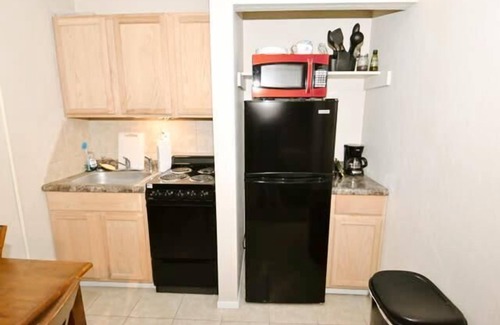 South Bend Apartment | Studio apartment close to Notre Dame (1309.4)