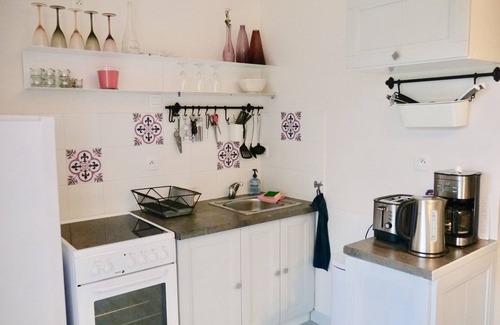 Arzon Apartment | Studio apartment for 2-8 people with terrace and garden