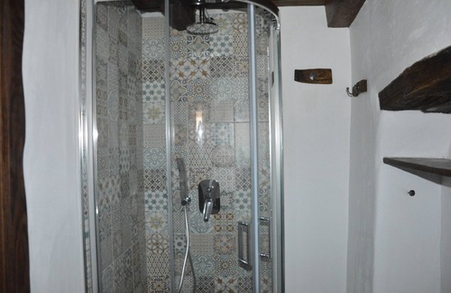 Fonni Bed & Breakfast | Studio apartment for exclusive use on 2 levels