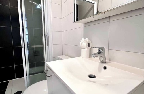Lower Town Apartment | Studio Apartment Heart of Brussels