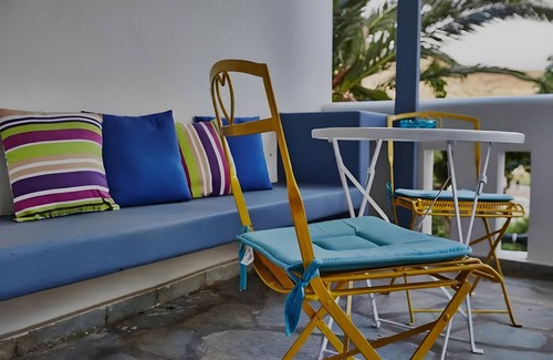 Gavrio Apartment | Studio Apartment 'Irene 6 Deluxe Double 4' with Sea View, Wi-Fi and Air Conditioning