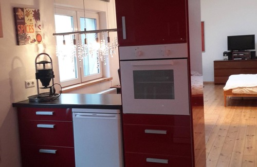 Neukoelln Apartment | Studio apartment in Neukölln with terrace