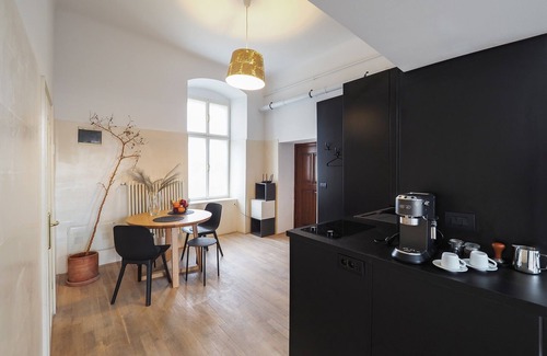 Historic Center Apartment | Studio apartment in old building - Lügenbrücke
