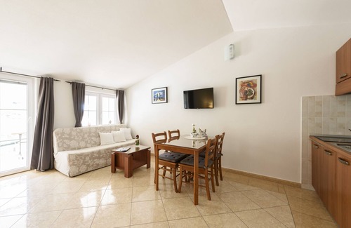 Marina House | Studio-apartment-kaskada