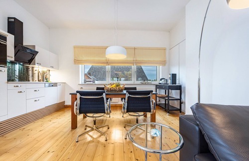 Bleckede Apartment | Studio Apartment 'Lüneburg' with Private Garden, Balcony and Wi-Fi