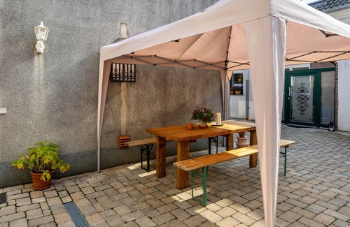 Aldekerk Apartment | Studio Apartment 'Schweden Apartment' with Shared Garden and Wi-Fi