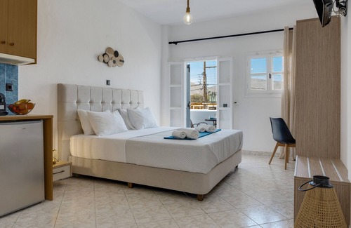 Agios Georgios House | Studio Apartment 'St George Sea View Double Room 03' with Sea View