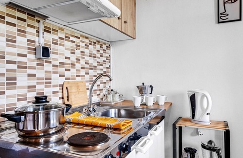 Drimonas Apartment | Studio Apartment 'With Sea View' with Sea View, Wi-Fi and Air Conditioning