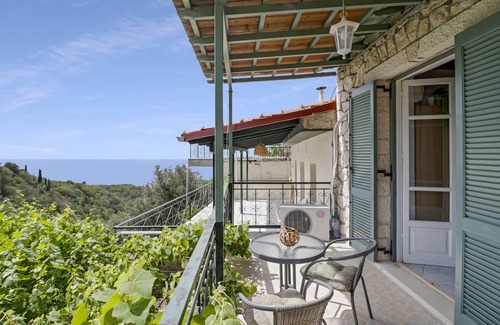 Drimonas Apartment | Studio Apartment 'With Sea View' with Sea View, Wi-Fi and Air Conditioning