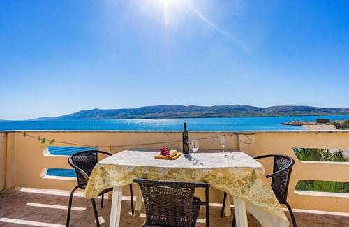Kustici Apartment | Studio-Apartment with balcony and sea view