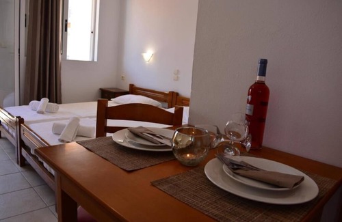 Agia Marina Apartment | Studio Apt. By The Sea In The Heart Of Agia Marina #4